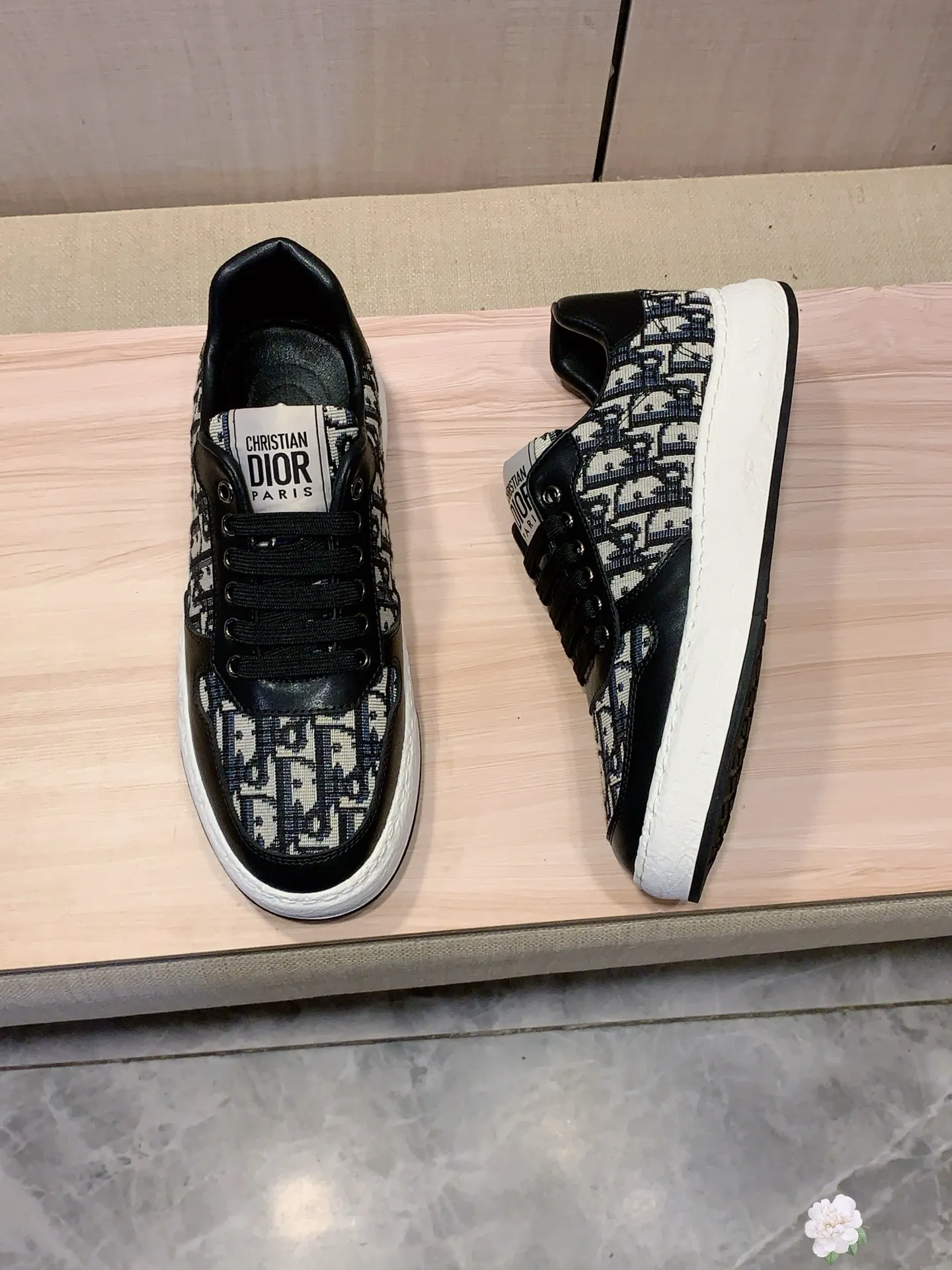 Men's men's shoes💰420💰💰🎩🎩[Lightning][Lightning] "Dior DIOR*" The latest • popular casual shoes, top brand [seduce] luxury ~ purchasing agency, top ~ quality. [Strong] The upper is made of imported breathable cowhide with fabric material ➕ Breathable sheepskin feet (•) and fine workmanship. The original stylish and stylish soft rubber wear-resistant and non-slip outsole is light and comfortable on the feet. The real thing looks better in real photos. No. 122: code: 38-44, 2️⃣ colors selected